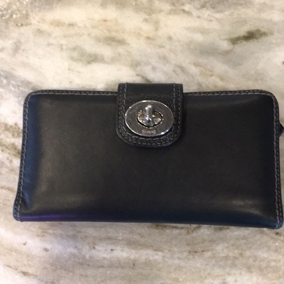Black Coach leather Wallet - Picture 3 of 8